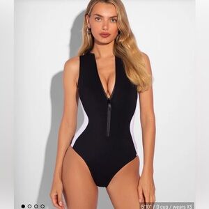 Sleeveless Surfy by TA3